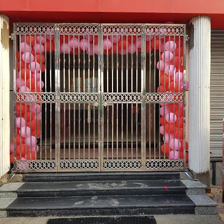 Motihari Hotel Wisdom Celebration المظهر الخارجي الصورة